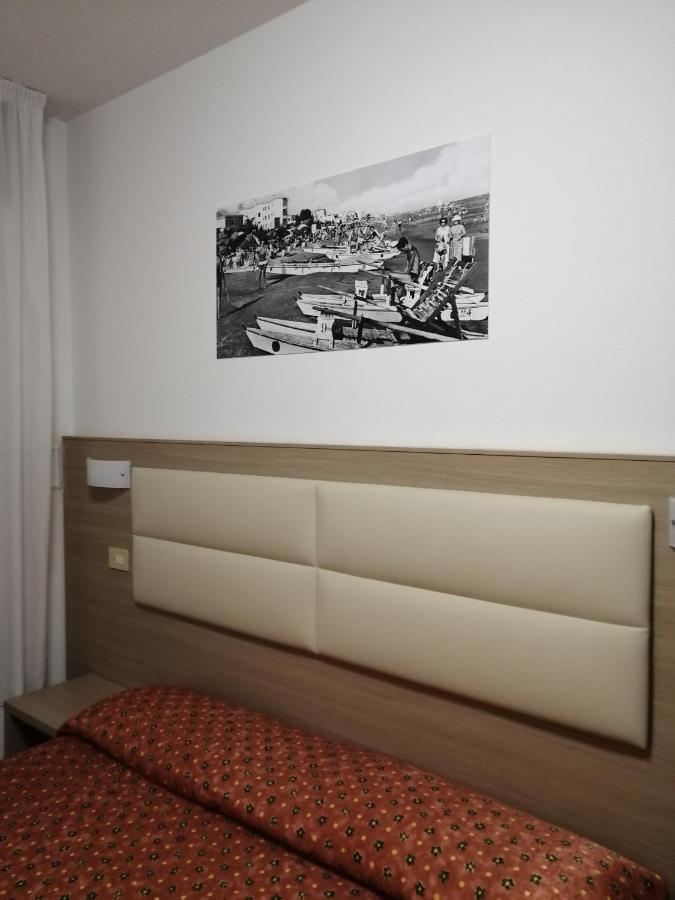 Hotel Columbia & Ninfea Τζεσόλο Λίντο Δωμάτιο φωτογραφία