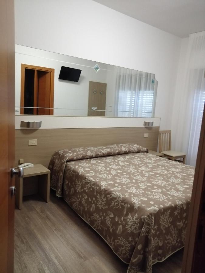 Hotel Columbia & Ninfea Τζεσόλο Λίντο Εξωτερικό φωτογραφία