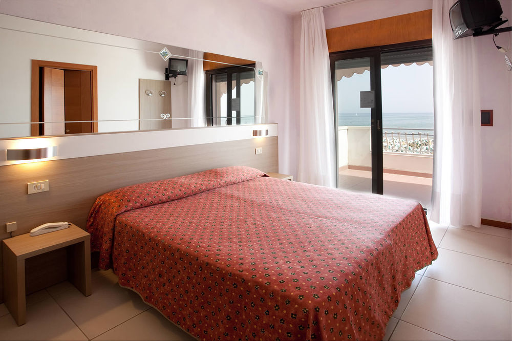 Hotel Columbia & Ninfea Τζεσόλο Λίντο Εξωτερικό φωτογραφία
