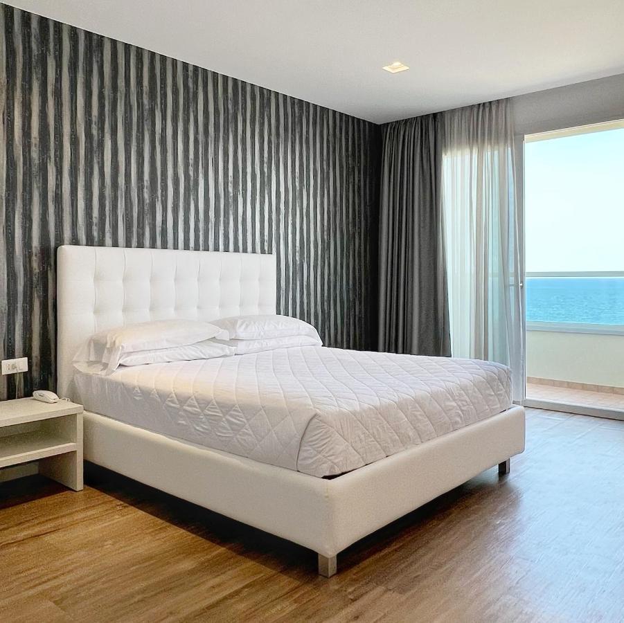 Hotel Columbia & Ninfea Τζεσόλο Λίντο Εξωτερικό φωτογραφία