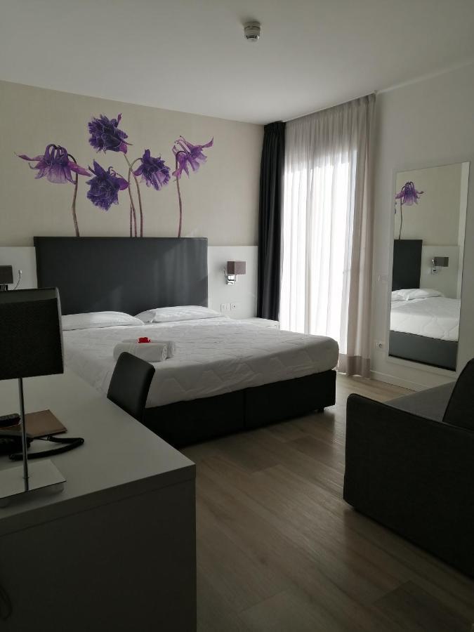 Hotel Columbia & Ninfea Τζεσόλο Λίντο Εξωτερικό φωτογραφία