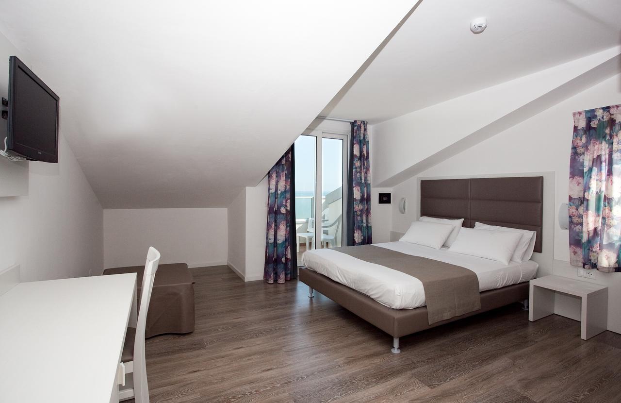 Hotel Columbia & Ninfea Τζεσόλο Λίντο Εξωτερικό φωτογραφία